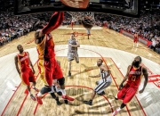 开云棋牌APP-北欧风暴与东方闪电，当瑞典鏖战英格兰，张继科刷新纪录之夜