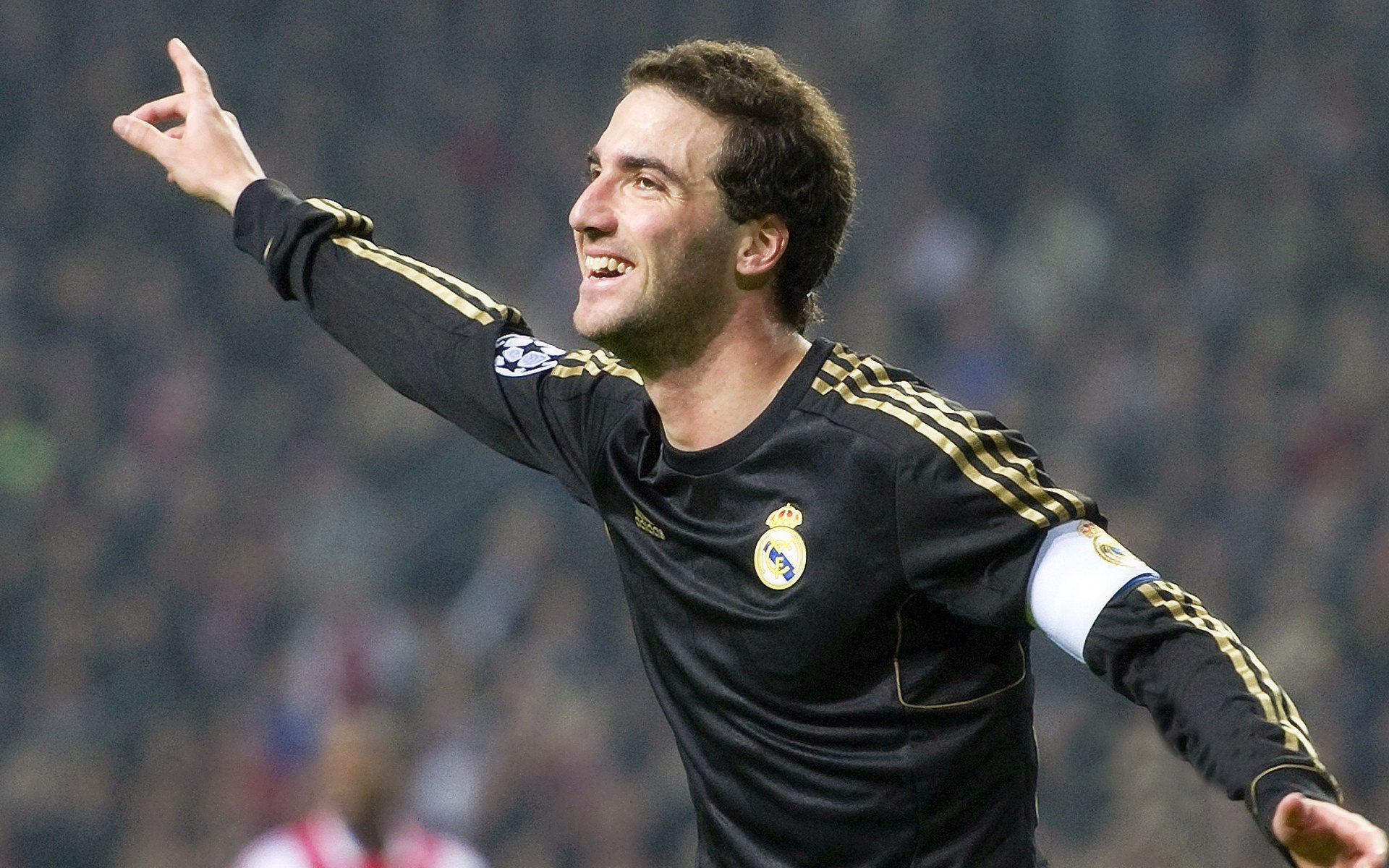 哈利伯顿的独角戏，当公牛防线在统治级数据前崩塌